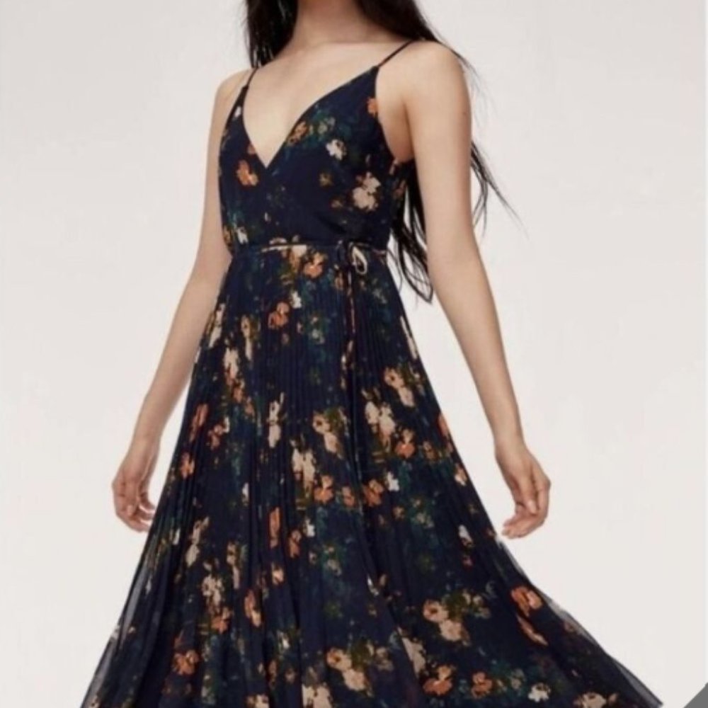 Aritzia Wilfred Beaune Floral Print Pleated Wrap Dress Sz. S